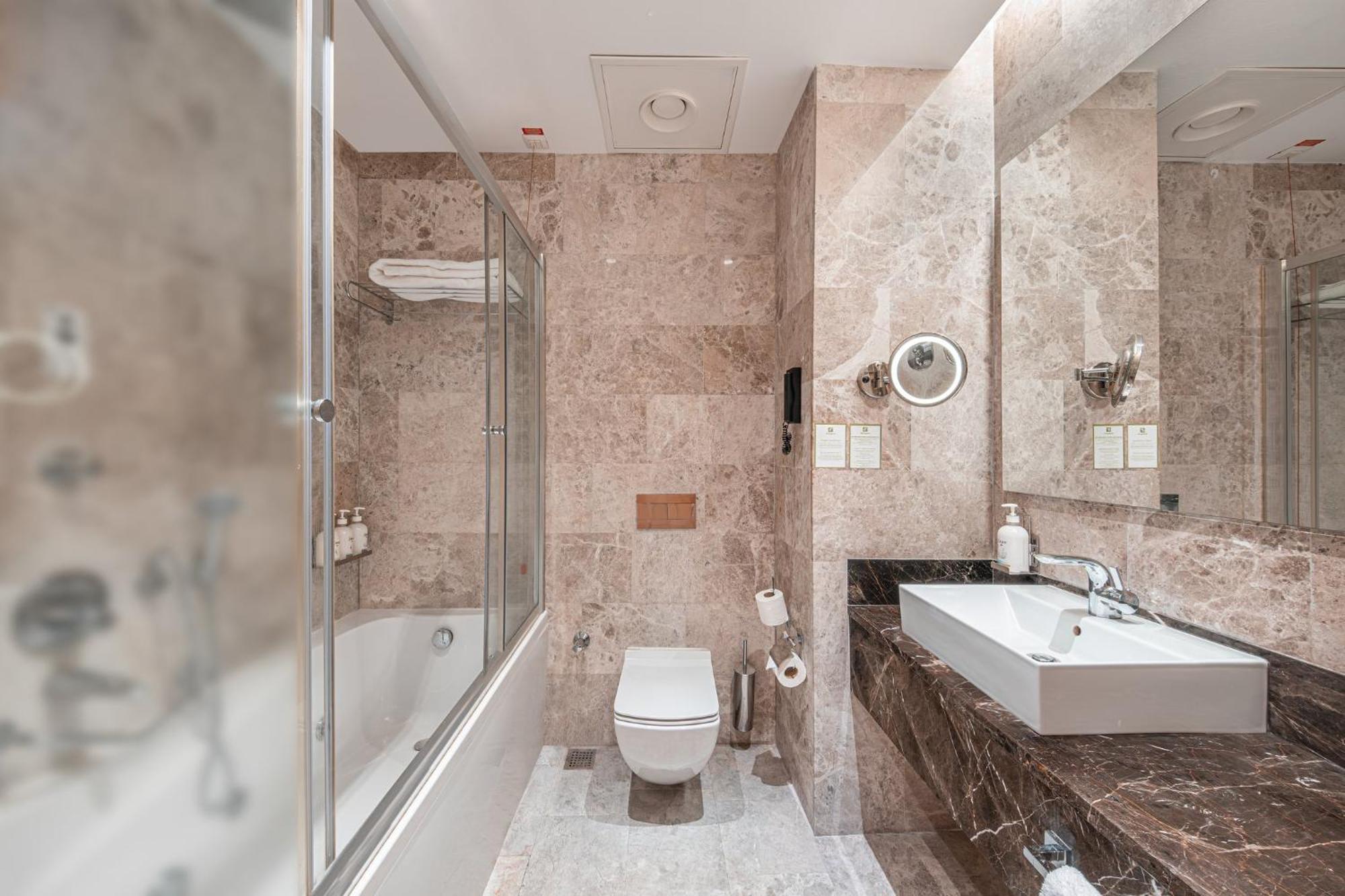 Holiday Inn Ankara - Cukurambar By Ihg Екстер'єр фото