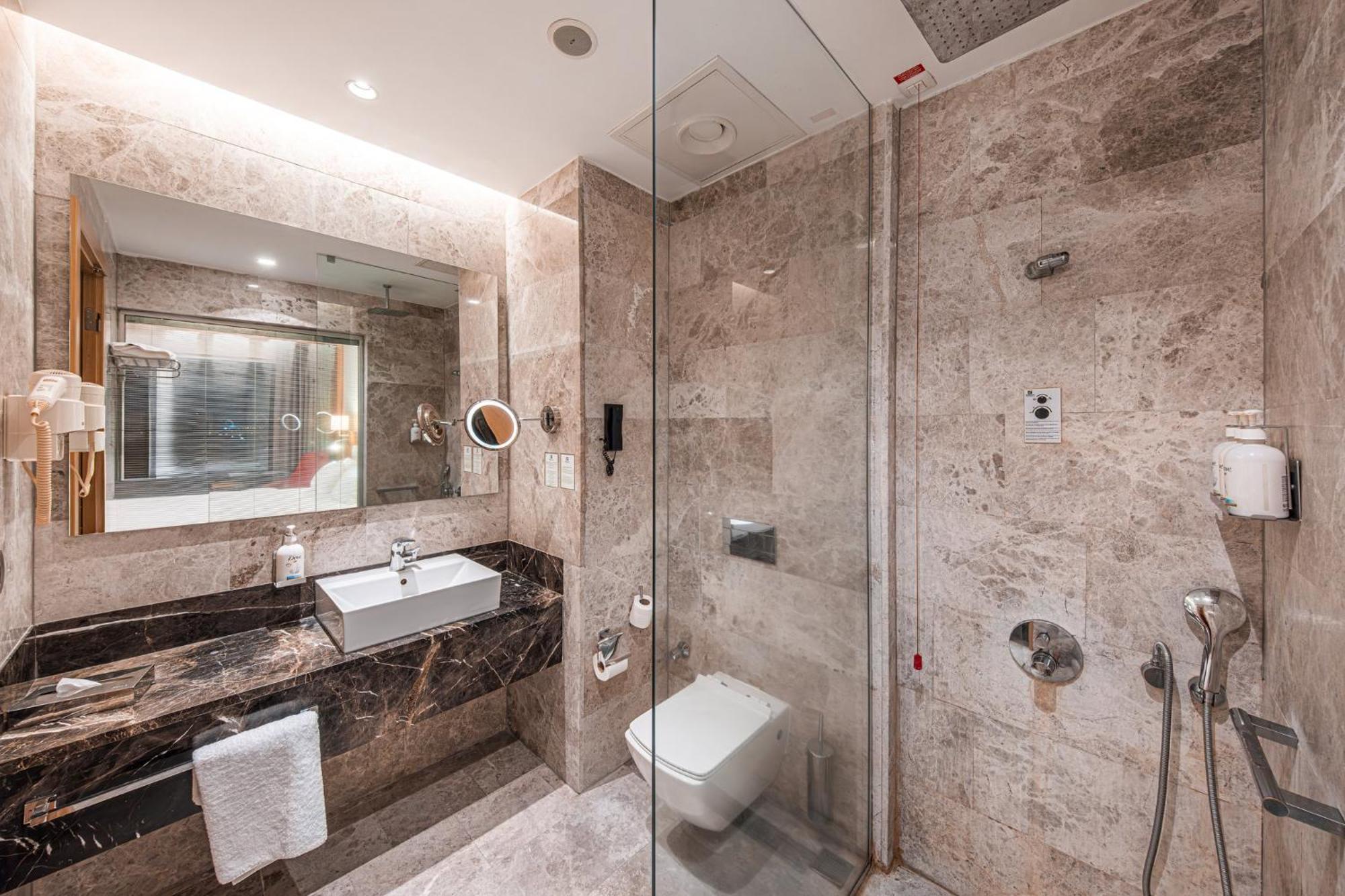Holiday Inn Ankara - Cukurambar By Ihg Екстер'єр фото