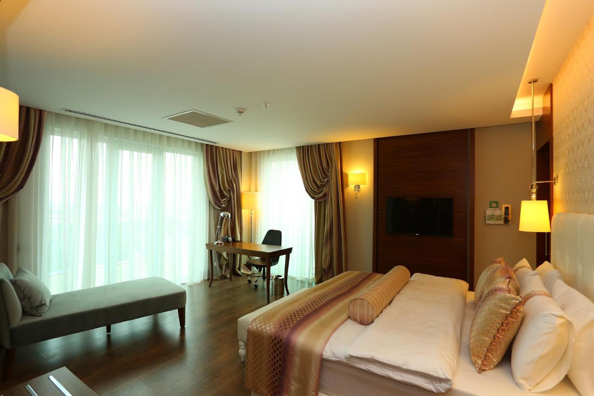 Holiday Inn Ankara - Cukurambar By Ihg Екстер'єр фото