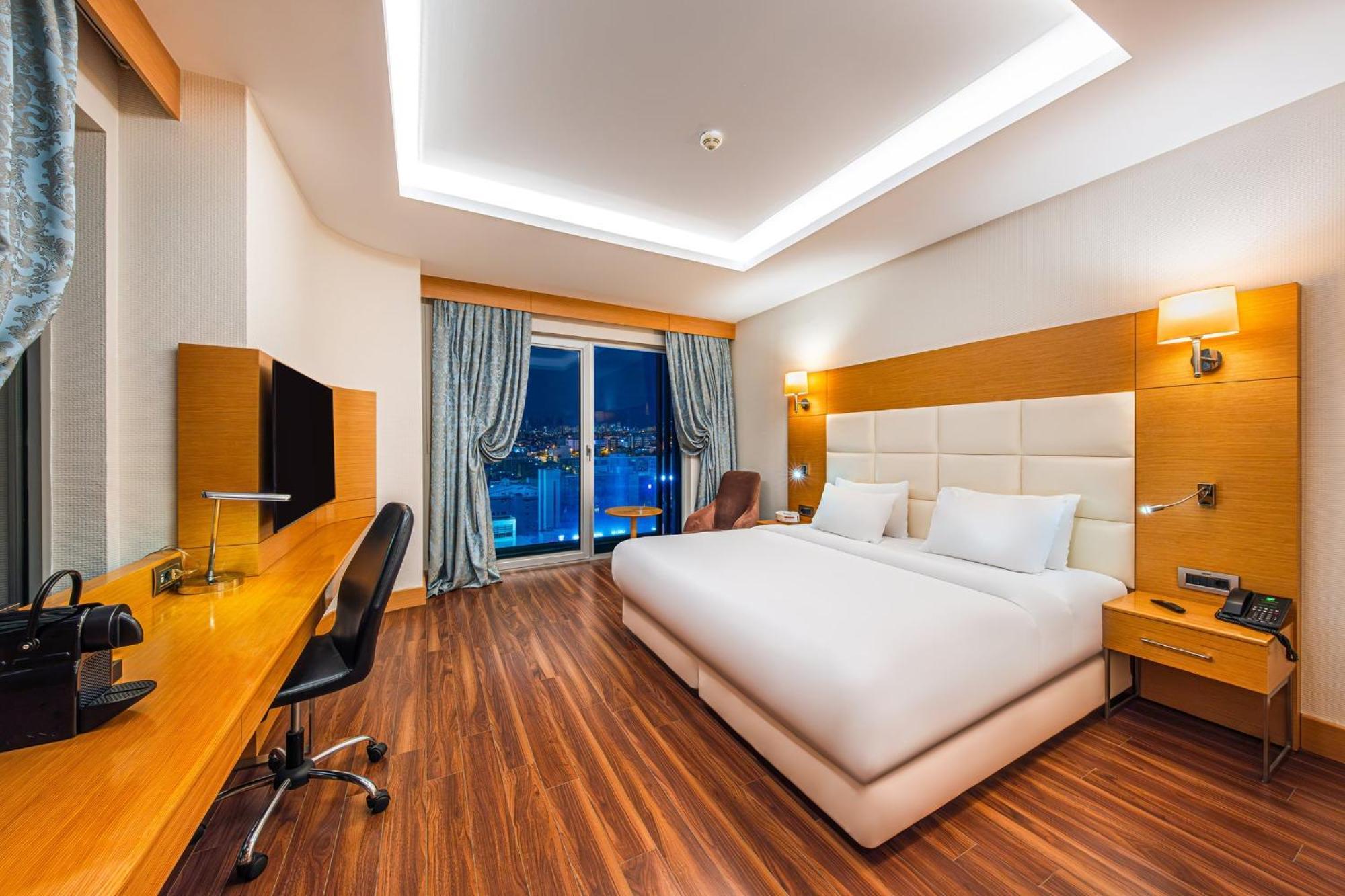Holiday Inn Ankara - Cukurambar By Ihg Екстер'єр фото